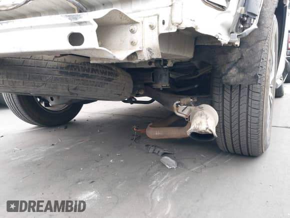 2019 Nissan Pathfinder SL with VIN 5N1DR2MN4KC627340, listed as a IAAI auction lot 42726239 with 95,557 mi miles and . Bid and sale history available at DreamBid. Image 12.