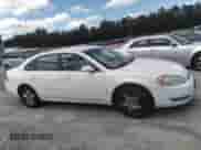 2008 Chevrolet Impala LS z VIN 2G1WB58K189286183, wystawiony jako IAAI lot #43085851 z przebiegiem 251 071 mil mil oraz . Historia ofert i sprzedaży dostępna na DreamBid. Obrazek 13.