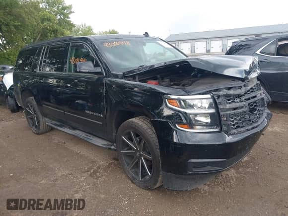 2015 Chevrolet Suburban LT с VIN 1GNSKJKC9FR306321, выставлен на аукционе IAAI как лот 43016948 с пробегом 152 683 миль миль и . История ставок и продаж доступна на DreamBid. Изображение 1.