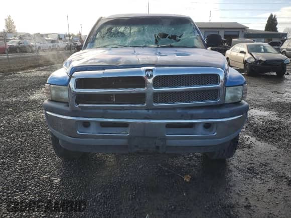 1998 Dodge 1500 с VIN 3B7HF12Y8WG133281, выставлен на аукционе Copart как лот 79898364 с пробегом 152 911 миль миль и Списание • Salvage title. История ставок и продаж доступна на DreamBid. Изображение 5.
