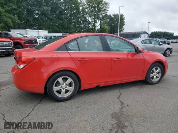 2016 Chevrolet Cruze LT with VIN 1G1PE5SB3G7224742, listed as a Copart auction lot 69440975 with 131,462 mi miles and Clean title. Bid and sale history available at DreamBid. Image 3.