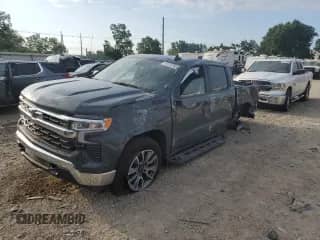 2025 Chevrolet Silverado 1500 LT with VIN 1GCUKDED5SZ188687, listed as a Copart auction lot 64742265 with 2,843 mi miles and Salvage title. Bid and sale history available at DreamBid. Image 1.
