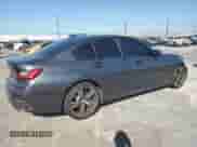 2021 BMW 3 Series 330e xDrive z VIN WBA5P9C00MFJ80209, wystawiony jako Copart lot #66223955 z przebiegiem 131 238 mil mil oraz Szkoda całkowita • Salvage title. Historia ofert i sprzedaży dostępna na DreamBid. Obrazek 3.