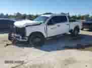 2023 Ford F-250 XL z VIN 1FT7W2BA5PEC57750, wystawiony jako Copart lot #86072825 z przebiegiem 56 394 mil mil oraz Szkoda całkowita • Salvage title. Historia ofert i sprzedaży dostępna na DreamBid. Obrazek 1.
