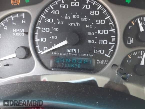 2002 GMC Sierra 1500 Denali z VIN 2GTFK69U621313333, wystawiony jako IAAI lot #42865188 z przebiegiem 200 820 mil mil oraz . Historia ofert i sprzedaży dostępna na DreamBid. Obrazek 15.