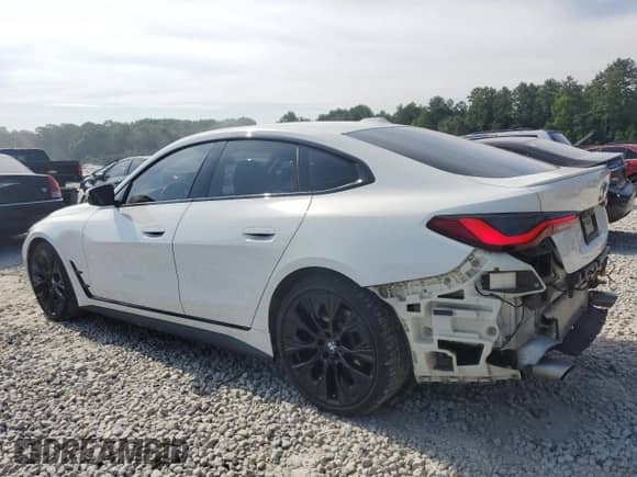 2023 BMW 4 Series 430i с VIN WBA63AV09PFN56781, выставлен на аукционе Copart как лот 64009475 с пробегом 42 844 миль миль и Списание • Salvage title. История ставок и продаж доступна на DreamBid. Изображение 2.