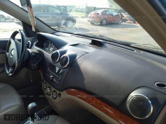 2009 Chevrolet Aveo 2LT with VIN KL1TG66E39B385867, listed as a IAAI auction lot 23532741 with 71,854 mi miles and . Bid and sale history available at DreamBid. Image 5.