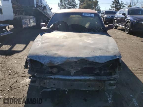 1993 Toyota Camry LE z VIN JT2SK12E8P0149731, wystawiony jako Copart lot #83082154 z przebiegiem 197 590 mil mil oraz Szkoda całkowita • Salvage title. Historia ofert i sprzedaży dostępna na DreamBid. Obrazek 5.