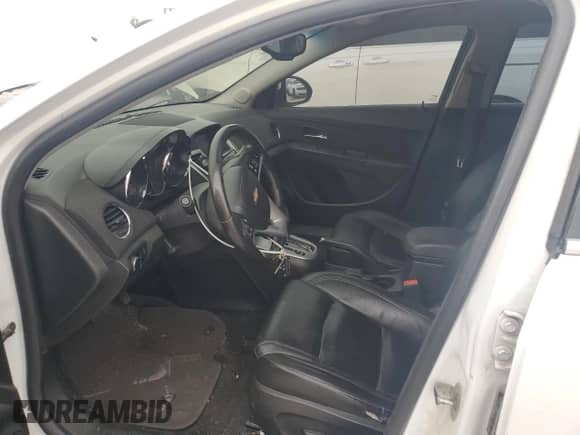 2015 Chevrolet Cruze Diesel z VIN 1G1P75SZ8F7153205, wystawiony jako Copart lot #86172475 z przebiegiem 192 780 mil mil oraz Szkoda całkowita • Salvage title. Historia ofert i sprzedaży dostępna na DreamBid. Obrazek 7.