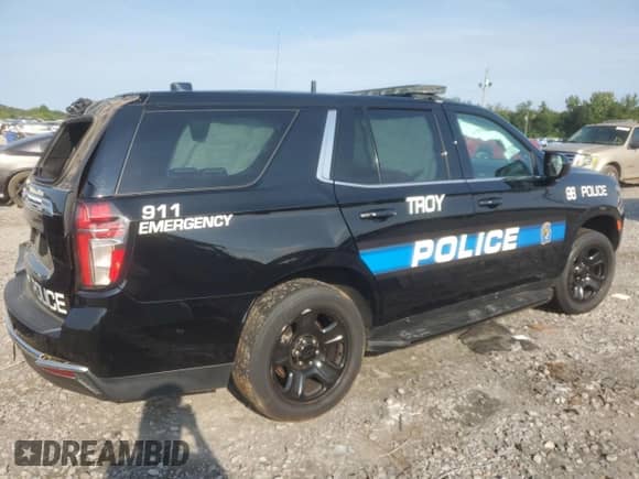 2021 Chevrolet Tahoe Commercial with VIN 1GNSCLED3MR451056, listed as a Copart auction lot 70320145 with 57,847 mi miles and Salvage title. Bid and sale history available at DreamBid. Image 3.