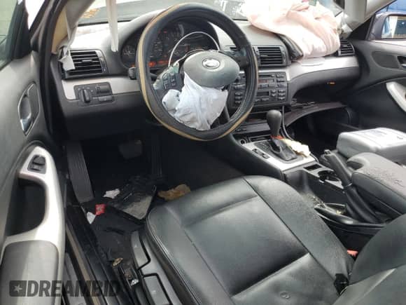 2004 BMW 3 Series 325Ci с VIN WBABD33494PL05598, выставлен на аукционе Copart как лот 84643995 с пробегом 158 847 миль миль и Списание • Salvage title. История ставок и продаж доступна на DreamBid. Изображение 8.