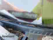 1990 Chevrolet Silverado 2500 z VIN 2GCFK29K3L1245629, wystawiony jako IAAI lot #42838592 z przebiegiem 86 700 mil mil oraz . Historia ofert i sprzedaży dostępna na DreamBid. Obrazek 9.