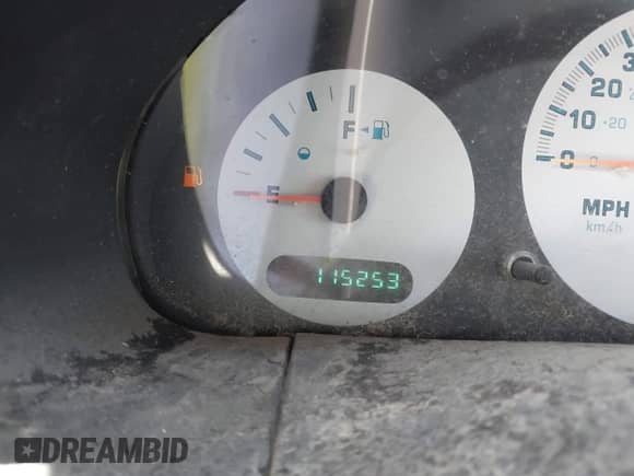 2002 Dodge Caravan with VIN 1B4GP15B72B579048, listed as a IAAI auction lot 42965337 with 115,253 mi miles and . Bid and sale history available at DreamBid. Image 7.
