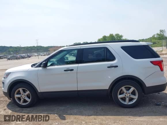 2018 Ford Explorer with VIN 1FM5K7BH8JGA83063, listed as a IAAI auction lot 42636972 with 148,638 mi miles and . Bid and sale history available at DreamBid. Image 14.