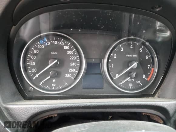 2008 BMW 3 Series 328i с VIN WBAWL13558PX19968, выставлен на аукционе Copart как лот 84870015 с пробегом Не указан миль и Чистый • Clean title. История ставок и продаж доступна на DreamBid. Изображение 9.