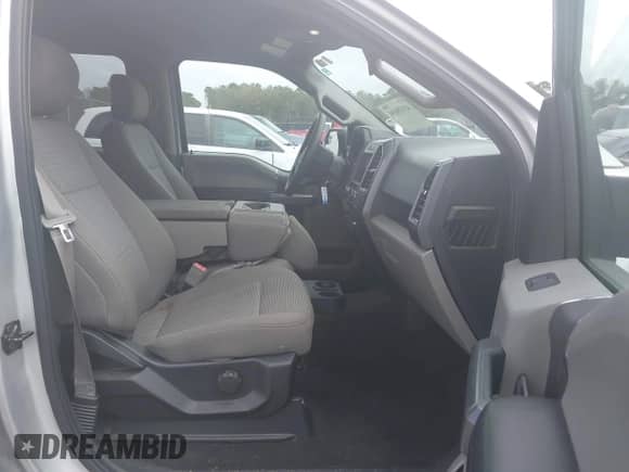 2019 Ford F-150 XL с VIN 1FTEW1CB9KFA66800, выставлен на аукционе IAAI как лот 43328694 с пробегом 83 137 миль миль и . История ставок и продаж доступна на DreamBid. Изображение 5.