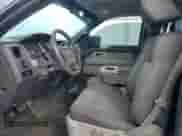 2009 Ford F-150 STX z VIN 1FTRF02W19KC32549, wystawiony jako Copart lot #75736224 z przebiegiem 193 462 mil mil oraz Szkoda całkowita • Salvage title. Historia ofert i sprzedaży dostępna na DreamBid. Obrazek 7.