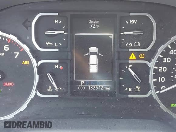 2019 Toyota Tundra SR5 with VIN 5TFAY5F17KX869635, listed as a IAAI auction lot 42239741 with 132,512 mi miles and . Bid and sale history available at DreamBid. Image 15.