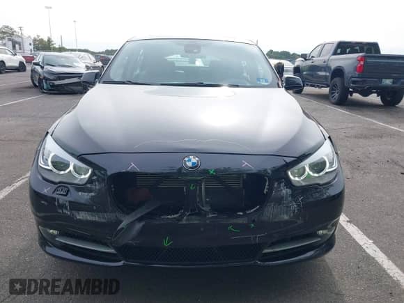 2012 BMW 5 Series 550i Gran Turismo xDrive с VIN WBASP4C56CC899983, выставлен на аукционе IAAI как лот 43319094 с пробегом 65 793 миль миль и . История ставок и продаж доступна на DreamBid. Изображение 12.