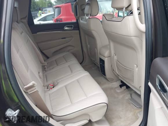 2017 Jeep Grand Cherokee Overland с VIN 1C4RJFCG7HC800403, выставлен на аукционе IAAI как лот 42309664 с пробегом 98 389 миль миль и . История ставок и продаж доступна на DreamBid. Изображение 8.