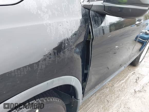 2016 Honda Pilot LX z VIN 5FNYF6H17GB040315, wystawiony jako IAAI lot #43402665 z przebiegiem 167 922 mil mil oraz . Historia ofert i sprzedaży dostępna na DreamBid. Obrazek 17.