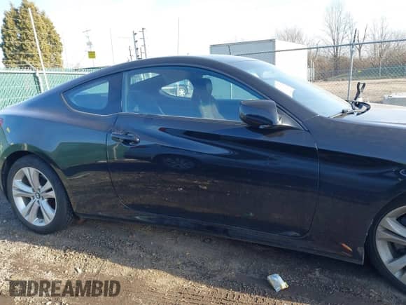 2010 Hyundai Genesis Coupe Premium с VIN KMHHT6KD8AU023478, выставлен на аукционе IAAI как лот 41080035 с пробегом 27 678 миль миль и . История ставок и продаж доступна на DreamBid. Изображение 13.