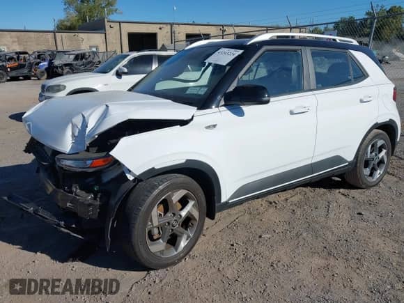2022 Hyundai Venue SEL с VIN KMHRC8A35NU179864, выставлен на аукционе IAAI как лот 43243224 с пробегом 38 902 миль миль и . История ставок и продаж доступна на DreamBid. Изображение 17.