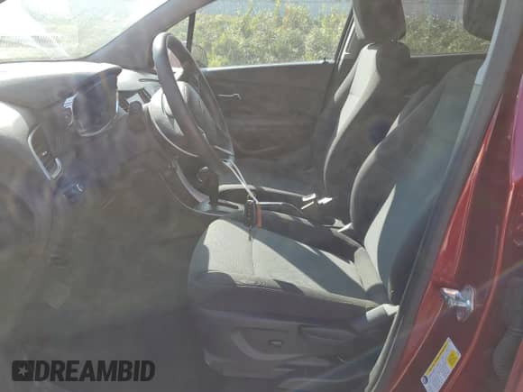 2022 Chevrolet Trax LS z VIN KL7CJNSM7NB515092, wystawiony jako Copart lot #80752925 z przebiegiem 40 150 mil mil oraz Nie do naprawy • Non repairable. Historia ofert i sprzedaży dostępna na DreamBid. Obrazek 7.