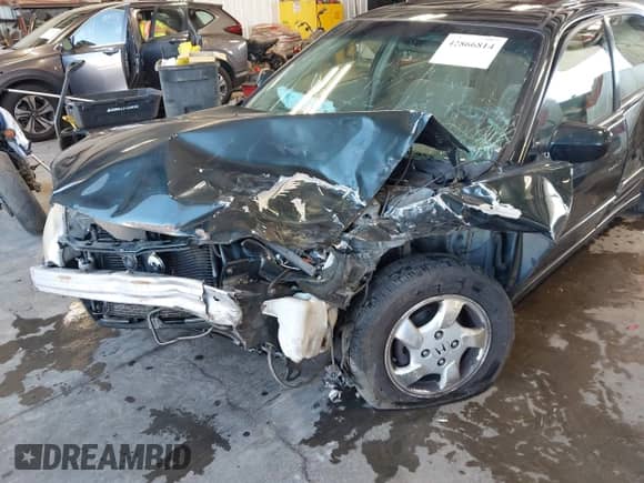 2000 Honda Accord EX with VIN JHMCG5657YC022613, listed as a IAAI auction lot 42866814 with Not provided miles and . Bid and sale history available at DreamBid. Image 6.