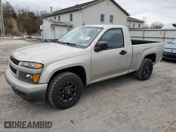 2009 Chevrolet Colorado Work Truck with VIN 1GCCS149698113231, listed as a Copart auction lot 47556575 with 55,593 mi miles and Salvage title. Bid and sale history available at DreamBid. Image 1.