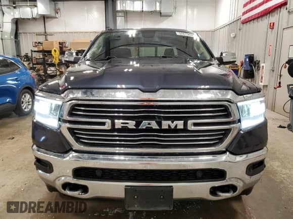 2019 Ram 1500 Laramie с VIN 1C6SRFRT0KN772509, выставлен на аукционе Copart как лот 60081955 с пробегом 68 743 миль миль и Списание • Salvage title. История ставок и продаж доступна на DreamBid. Изображение 5.