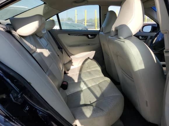 2007 Volvo S60 2.5L Turbo с VIN YV1RH592572638495, выставлен на аукционе Copart как лот 56335705 с пробегом 194 720 миль миль и Чистый • Clean title. История ставок и продаж доступна на DreamBid. Изображение 10.