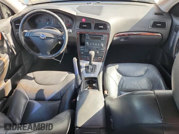 2007 Volvo S60 2.5L Turbo с VIN YV1RS592872643515, выставлен на аукционе Copart как лот 71086295 с пробегом 116 805 миль миль и Списание • Salvage title. История ставок и продаж доступна на DreamBid. Изображение 8.