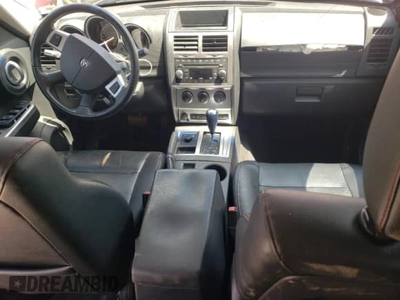 2007 Dodge Nitro R/T с VIN 1D8GU58647W683659, выставлен на аукционе Copart как лот 67221335 с пробегом 137 274 миль миль и Списание • Salvage title. История ставок и продаж доступна на DreamBid. Изображение 8.