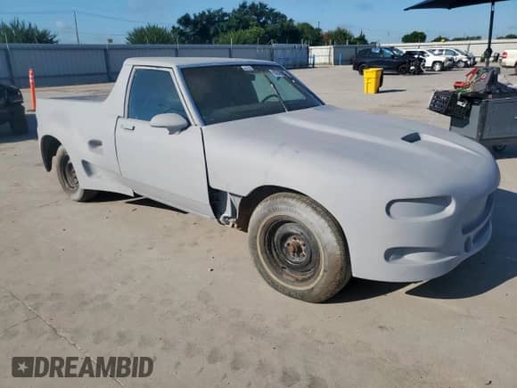 1988 Chevrolet Caprice с VIN 1G1BL51H0JR135955, выставлен на аукционе Copart как лот 62276385 с пробегом Не указан миль и Чистый • Clean title. История ставок и продаж доступна на DreamBid. Изображение 4.