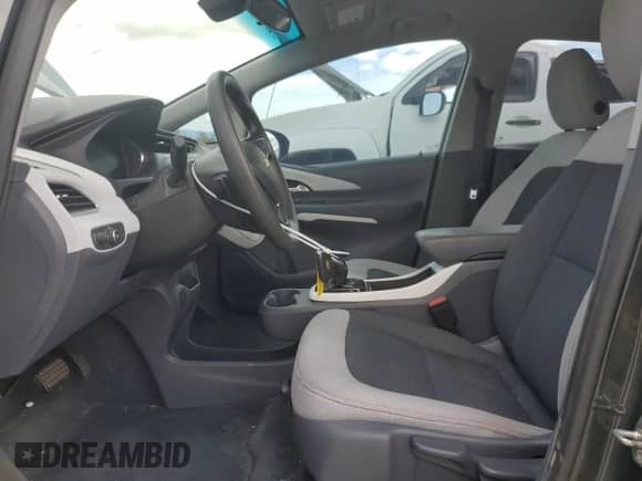 2019 Chevrolet Bolt EV LT z VIN 1G1FY6S0XK4103983, wystawiony jako Copart lot #67557943 z przebiegiem 65 016 mil mil oraz . Historia ofert i sprzedaży dostępna na DreamBid. Obrazek 7.