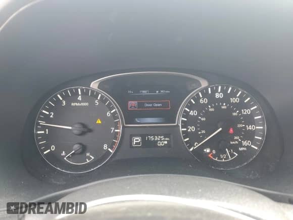 2015 Nissan Pathfinder SL with VIN 5N1AR2MM0FC661646, listed as a Copart auction lot 80323085 with 175,325 mi miles and Clean title. Bid and sale history available at DreamBid. Image 9.