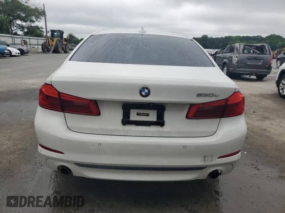 2018 BMW 5 Series 530e xDrive с VIN WBAJB1C55JB374344, выставлен на аукционе Copart как лот 59900875 с пробегом Не указан миль и Списание • Salvage title. История ставок и продаж доступна на DreamBid. Изображение 6.