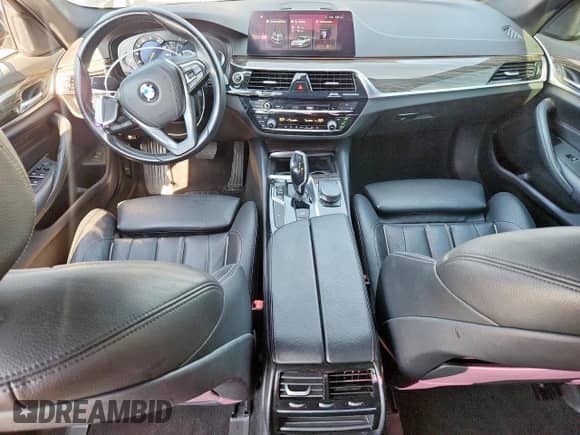 2018 BMW 5 Series 530i с VIN WBAJA5C50JWA38395, выставлен на аукционе Copart как лот 68187105 с пробегом 95 574 миль миль и Списание • Salvage title. История ставок и продаж доступна на DreamBid. Изображение 8.