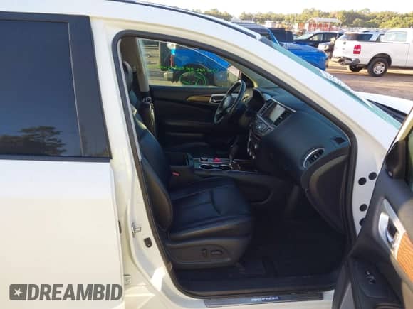 2017 Nissan Pathfinder S with VIN 5N1DR2MM7HC670876, listed as a IAAI auction lot 43405296 with 111,819 mi miles and . Bid and sale history available at DreamBid. Image 5.