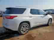 2018 Chevrolet Traverse Premier с VIN 1GNERKKW5JJ271213, выставлен на аукционе Copart как лот 81551465 с пробегом 143 278 миль миль и Списание • Salvage title. История ставок и продаж доступна на DreamBid. Изображение 3.