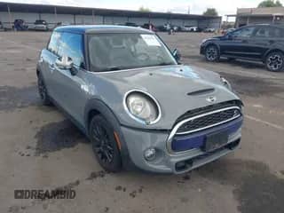 2016 MINI Hardtop S с VIN WMWXP7C56G2A43976, выставлен на аукционе IAAI как лот 43390152 с пробегом 119 977 миль миль и . История ставок и продаж доступна на DreamBid. Изображение 1.