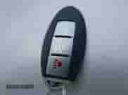 2015 Nissan Pathfinder SL with VIN 5N1AR2MM8FC643394, listed as a IAAI auction lot 43232334 with 197,668 mi miles and . Bid and sale history available at DreamBid. Image 11.