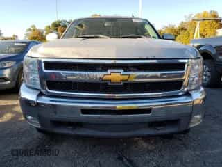 2008 Chevrolet Silverado 1500 2LT with VIN 2GCEK133281111726, listed as a Copart auction lot 85724365 with 152,319 mi miles and Clean title. Bid and sale history available at DreamBid. Image 5.