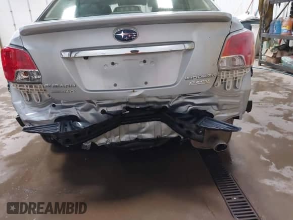 2015 Subaru Impreza Limited z VIN JF1GJAS63FH011657, wystawiony jako IAAI lot #42193691 z przebiegiem 86 398 mil mil oraz . Historia ofert i sprzedaży dostępna na DreamBid. Obrazek 6.