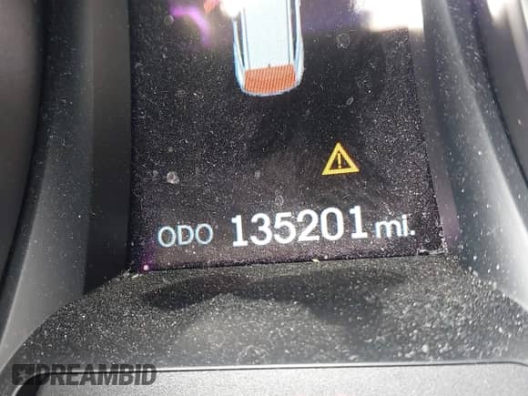 2014 Hyundai Santa Fe с VIN 5XYZU3LB8EG126912, выставлен на аукционе IAAI как лот 41388827 с пробегом 135 201 миль миль и . История ставок и продаж доступна на DreamBid. Изображение 15.