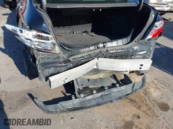 2015 Toyota Camry LE с VIN 4T1BF1FK4FU952678, выставлен на аукционе IAAI как лот 43262187 с пробегом 105 135 миль миль и . История ставок и продаж доступна на DreamBid. Изображение 6.