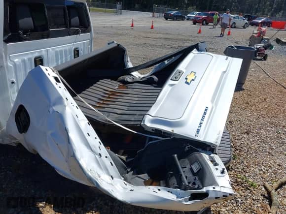 2024 Chevrolet Silverado 1500 LTZ с VIN 1GCUDGED6RZ397426, выставлен на аукционе IAAI как лот 41636815 с пробегом 10 419 миль миль и . История ставок и продаж доступна на DreamBid. Изображение 6.