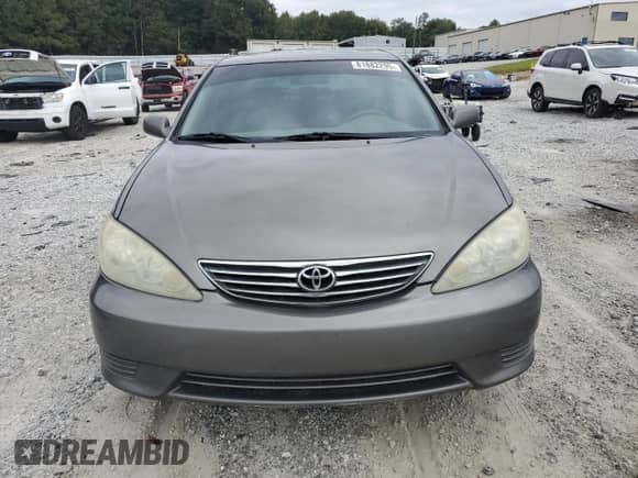 2005 Toyota Camry STD с VIN 4T1BE32KX5U540297, выставлен на аукционе Copart как лот 81882295 с пробегом 212 090 миль миль и Списание • Salvage title. История ставок и продаж доступна на DreamBid. Изображение 5.