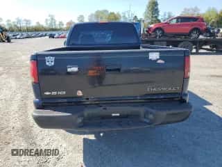 2002 Chevrolet S-10 LS z VIN 1GCDT19W028112386, wystawiony jako Copart lot #75881344 z przebiegiem 256 706 mil mil oraz Czysty tytuł • Clean title. Historia ofert i sprzedaży dostępna na DreamBid. Obrazek 6.